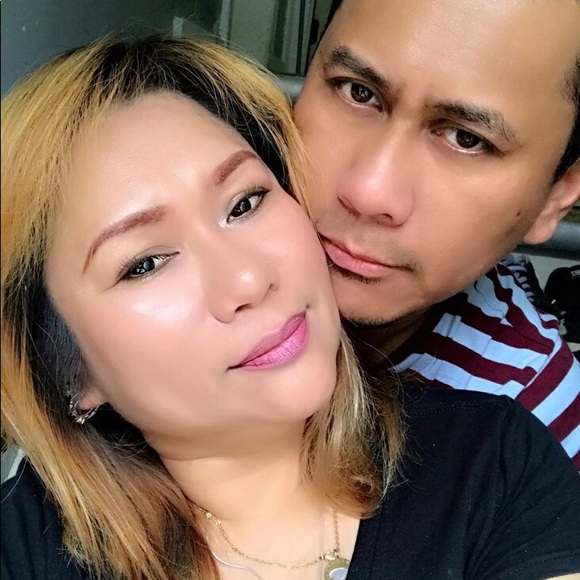 Meet your Posher, Kaye - Picture 1 of 1